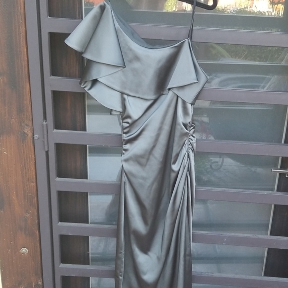 Maggy London one shoulder flutter dress Size 2 - Picture 3 of 5